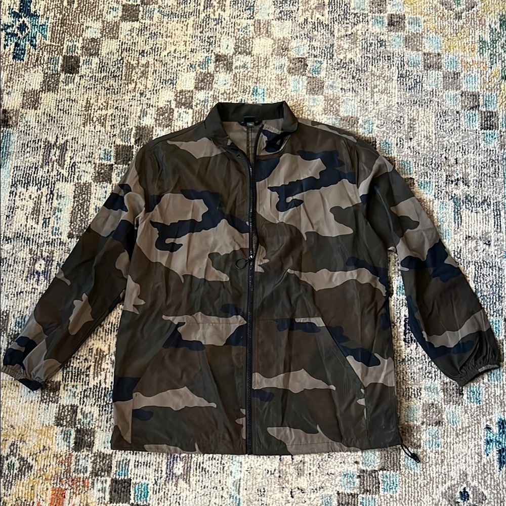 Camouflage Zip-Up Jacket